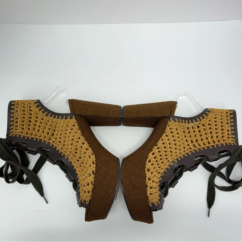 Unleashed size 6.5 Women’s Brown Tan Crochet Boho Hippie Lace Up Platform Heels